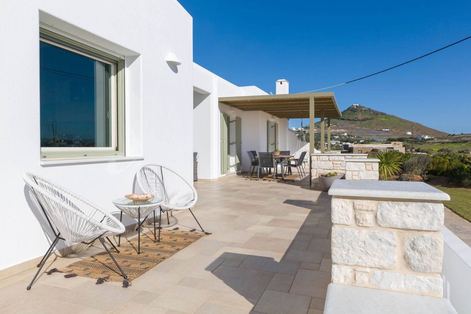 Villa Alectrona