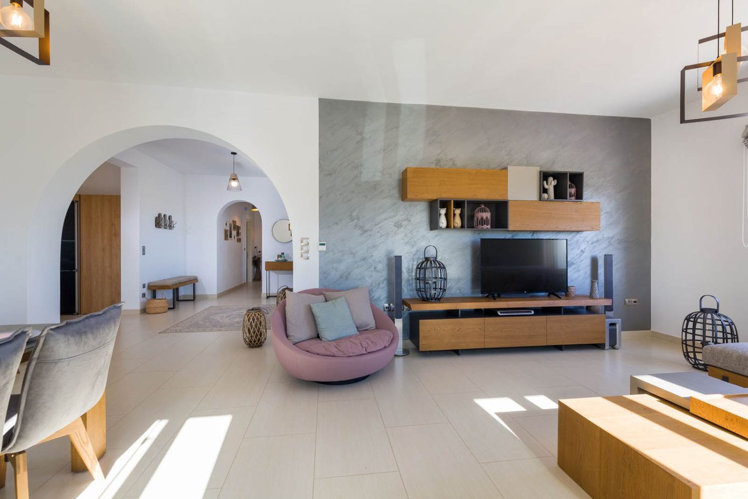Villa Alectrona