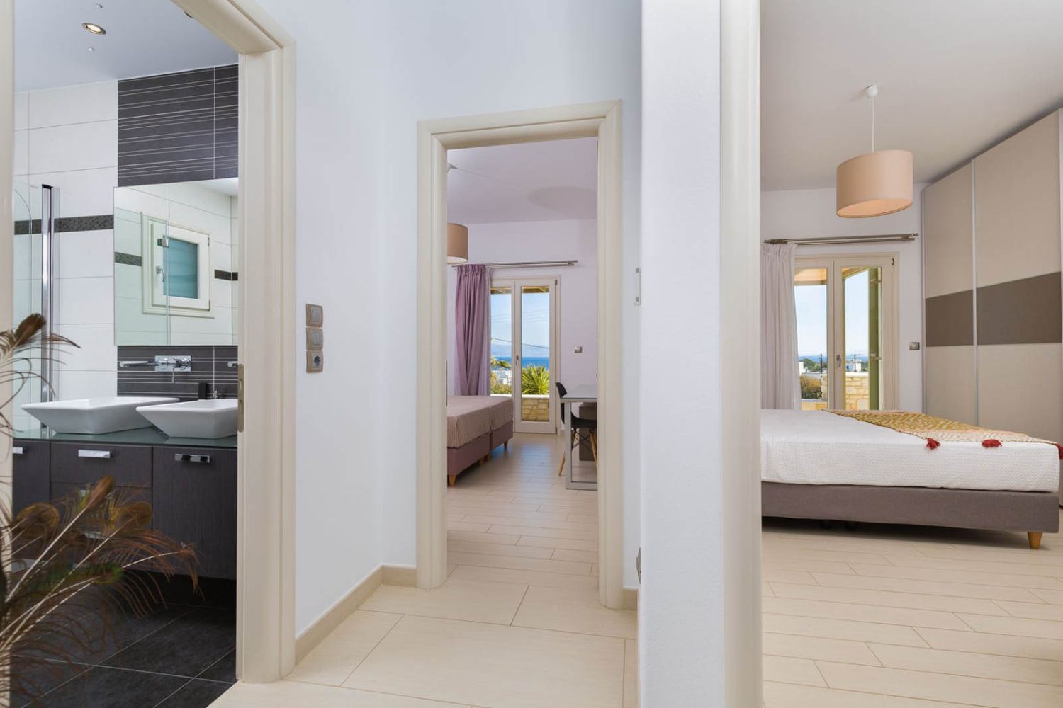 Villa Alectrona