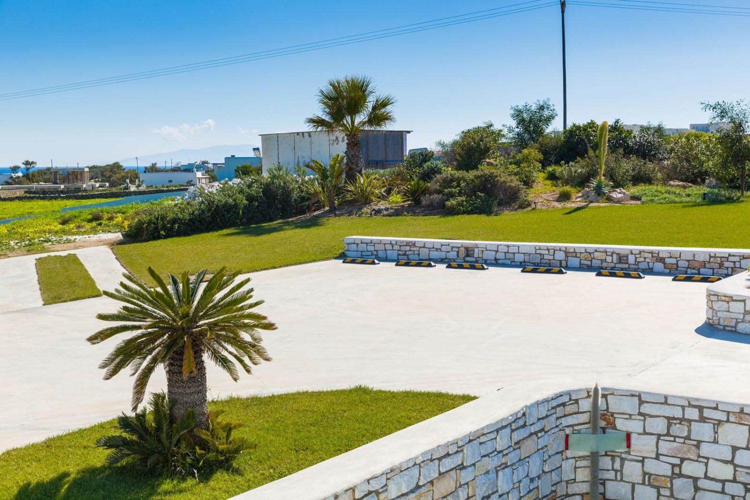 Villa Alectrona